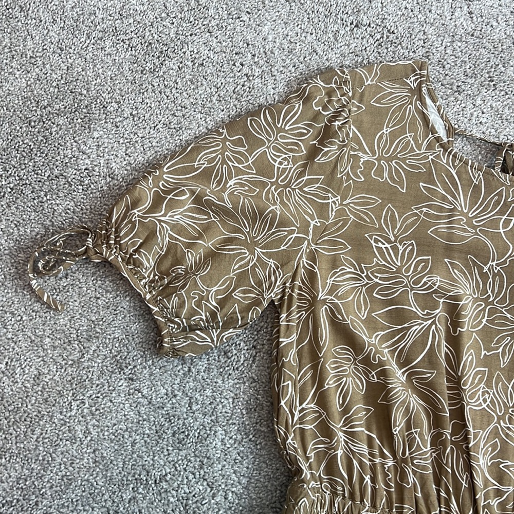 LOFT Beach Leafed Tie Back Romper - Picture 6 of 10
